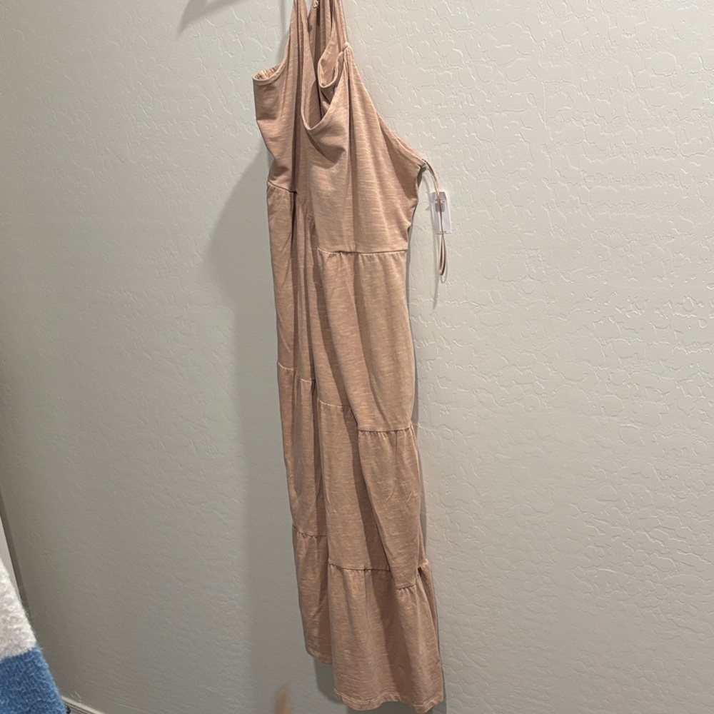 Beige dress